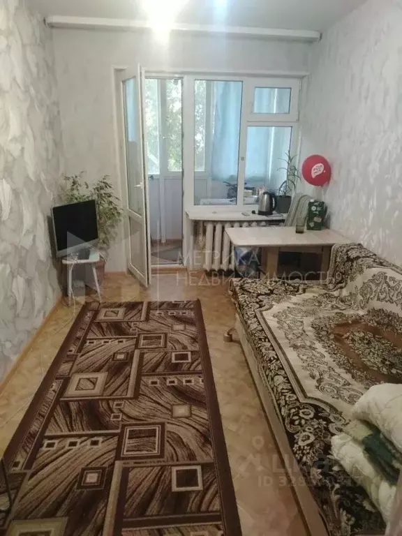 Студия Тюменская область, Тюмень ул. Республики, 241 (14.0 м) - Фото 1