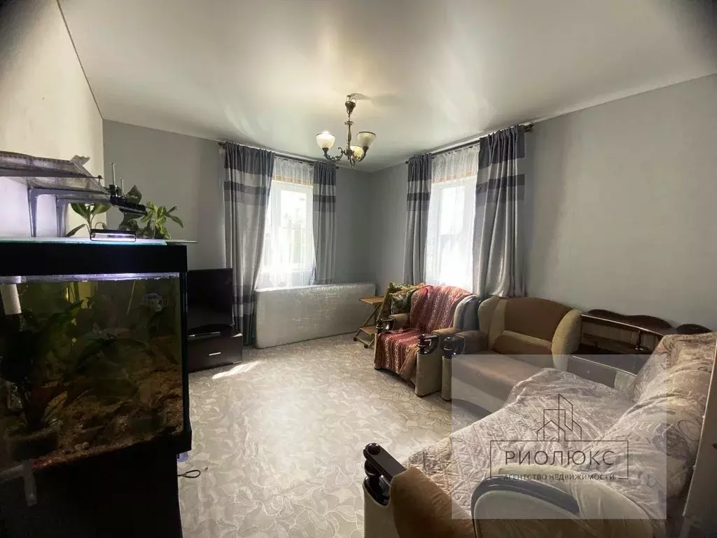 Дом в Челябинская область, Магнитогорск ул. Благодатная, 127 (100 м) - Фото 2