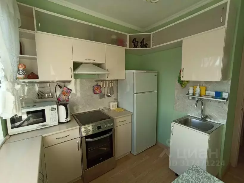 3-к кв. Санкт-Петербург ул. Коммуны, 28к3 (58.5 м) - Фото 0