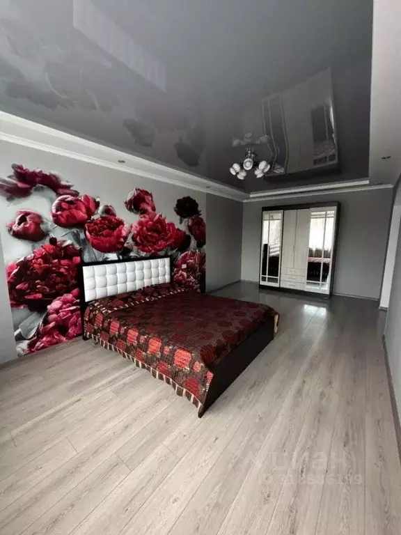 1-к кв. Липецкая область, Липецк 15-й мкр, 39 (45.0 м) - Фото 0