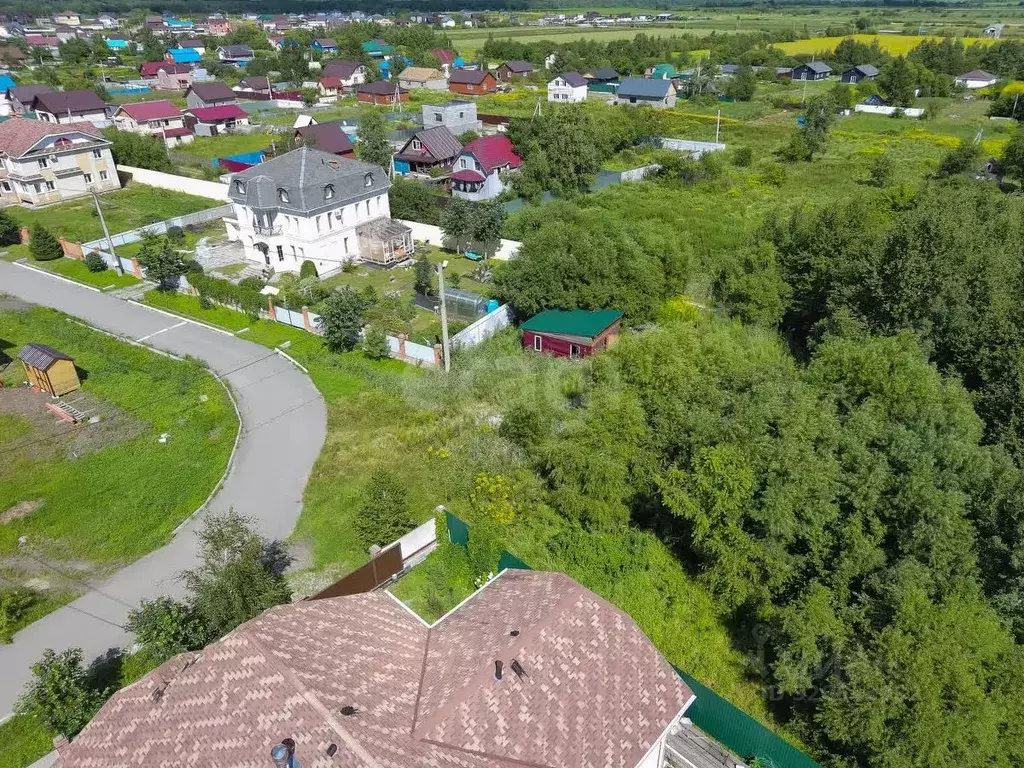 Участок в Хабаровский край, Хабаровский район, Тополевское с/пос, с. ... - Фото 1