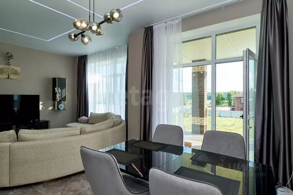 Дом в Ярославская область, Тутаевский муниципальный округ, с. ... - Фото 0