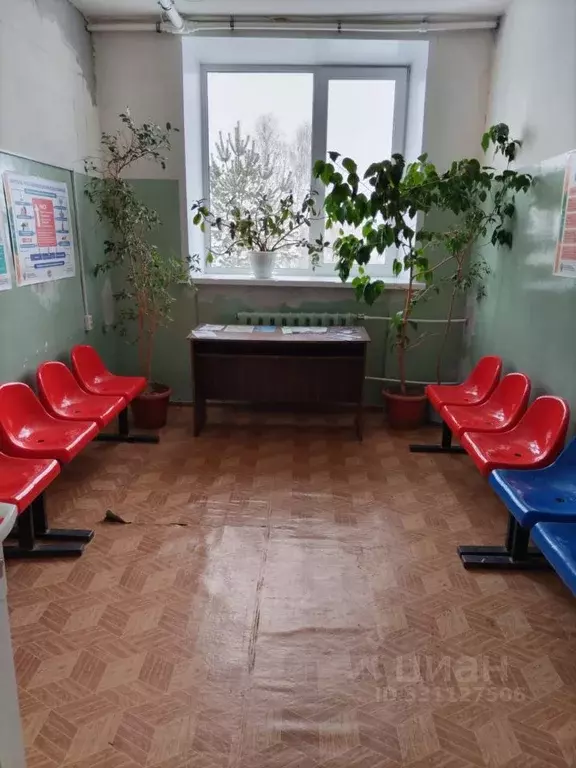 Помещение свободного назначения в Ярославская область, с. Большое ул. ... - Фото 1