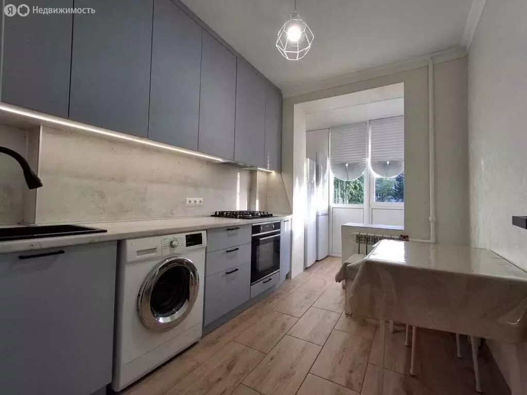 3-комнатная квартира: Кисловодск, улица Катыхина, 157 (54.9 м) - Фото 0