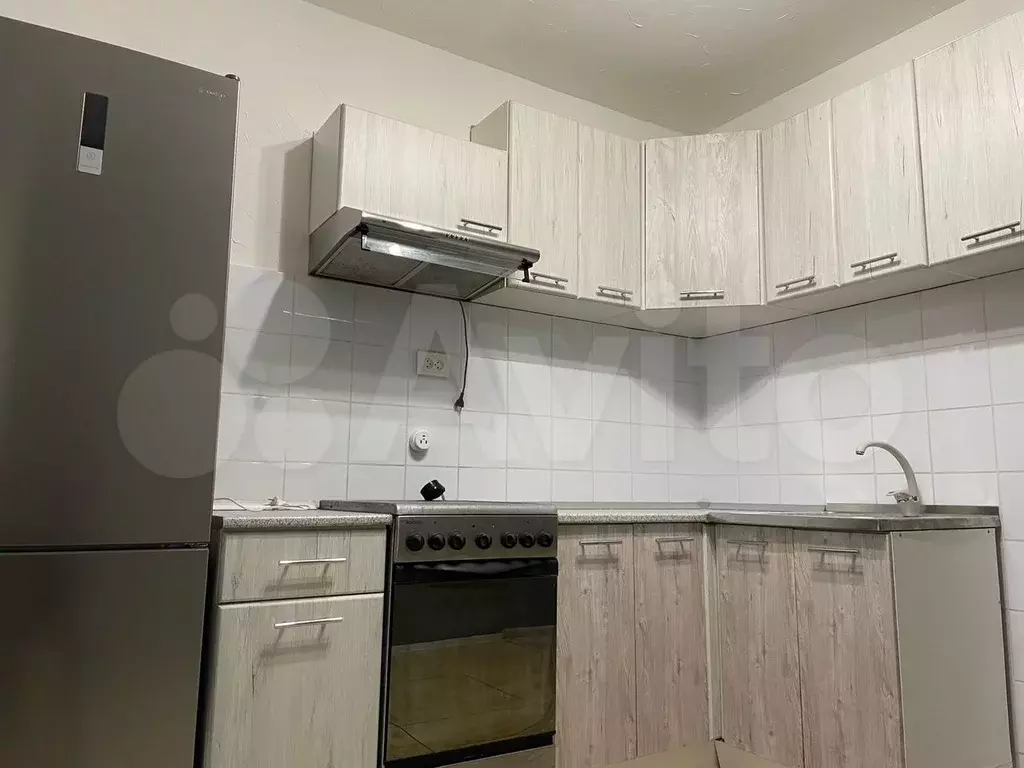 2-к. квартира, 60 м, 8/12 эт. - Фото 1