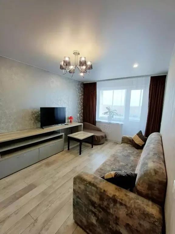 1-к кв. Кировская область, Киров ул. Челюскинцев, 5 (40.0 м) - Фото 1