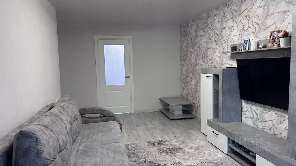 3-к кв. Нижегородская область, Дзержинск ул. Урицкого, 14 (58.0 м) - Фото 2