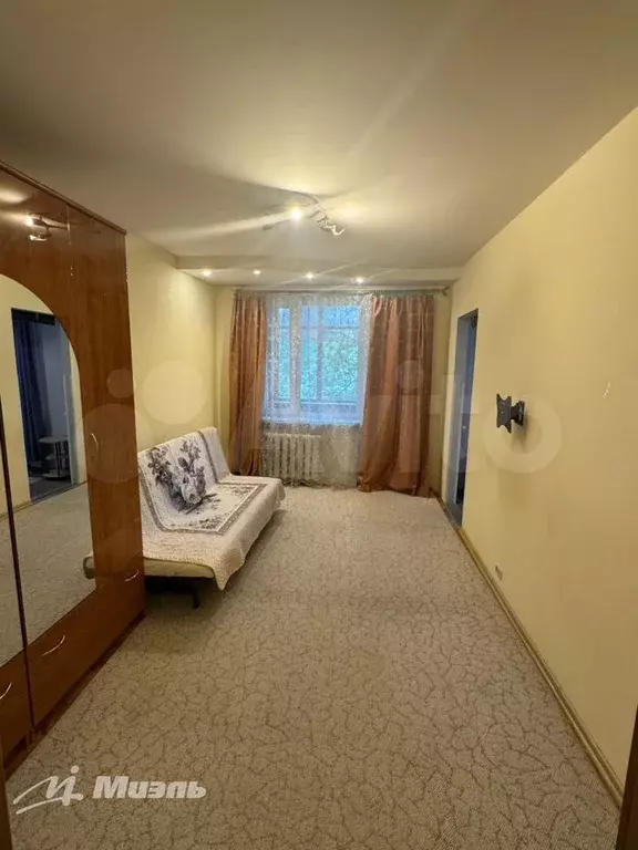 2-к. квартира, 42 м, 2/5 эт. - Фото 1