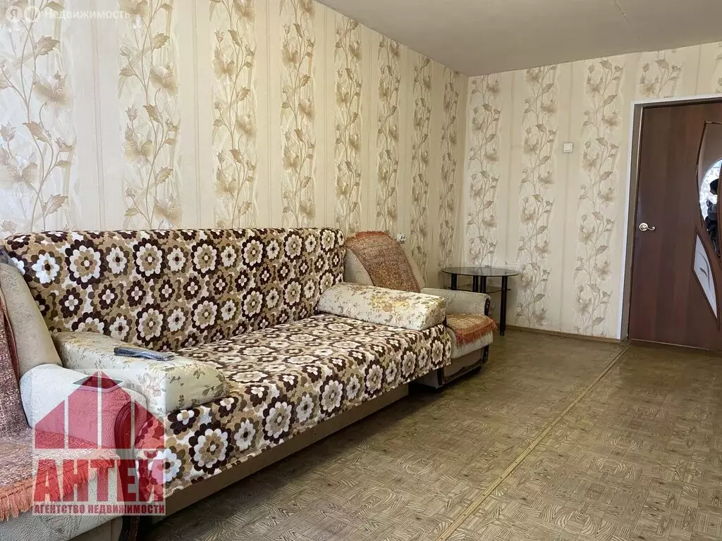 3-комнатная квартира: Павлово, улица Аллея Ильича, 50 (61.5 м) - Фото 2