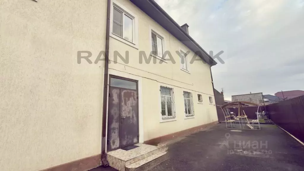 2-к кв. Адыгея, Майкоп ул. Хакурате, 556 (51.6 м) - Фото 1