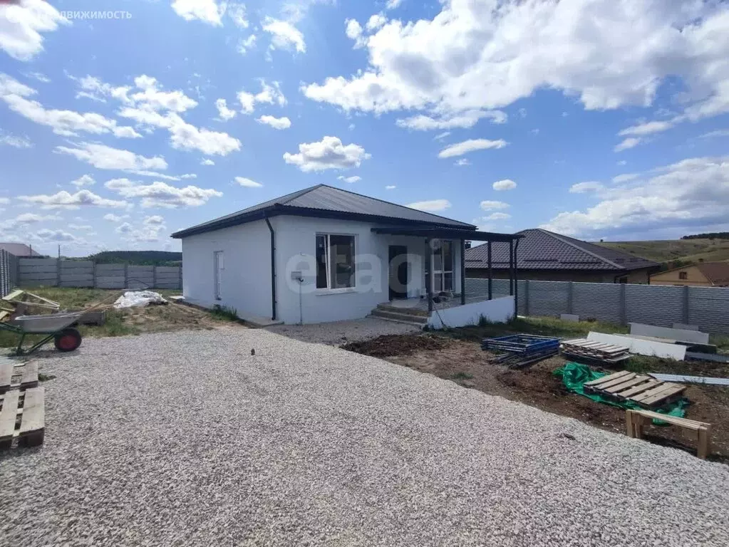 Дом в Трудовское сельское поселение, село Строгоновка, Вишнёвая улица ... - Фото 1