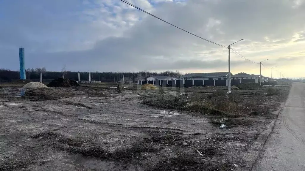 Участок в Белгородская область, Старый Оскол ул. Мраморная, 53 (14.0 ... - Фото 2