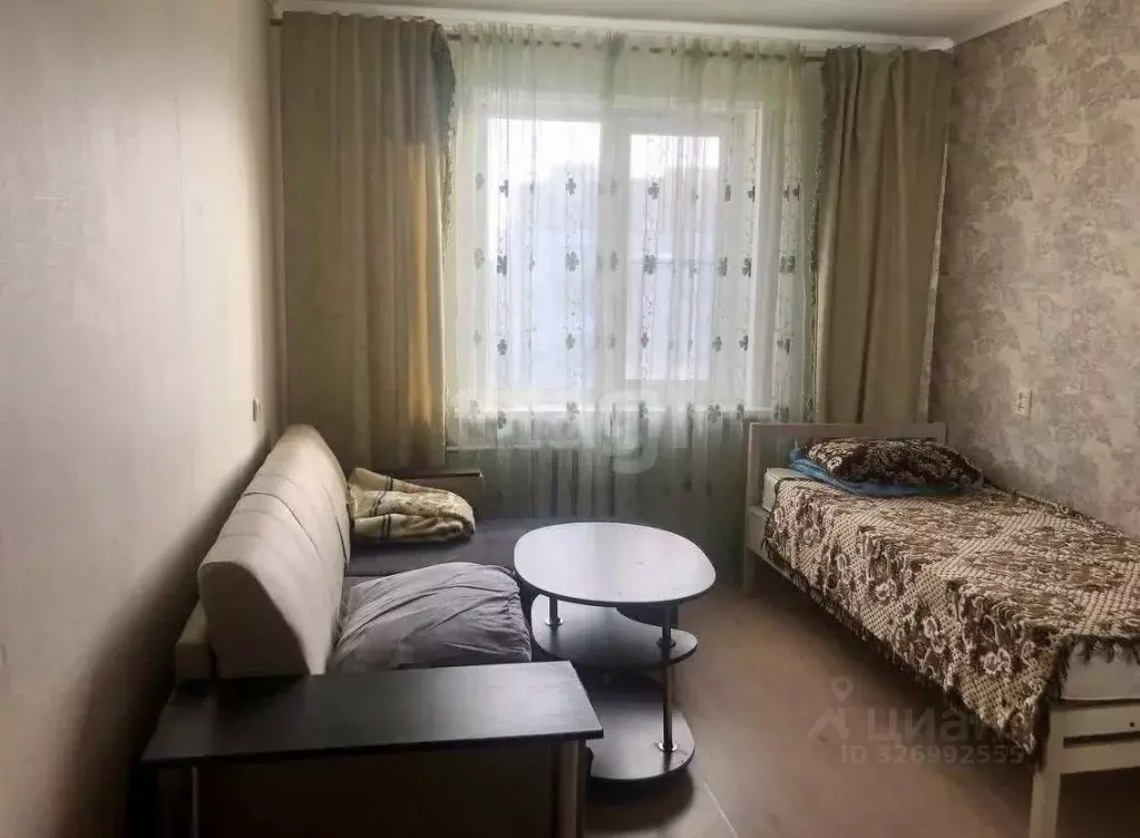 2-к кв. Ленинградская область, Кириши ул. Нефтехимиков, 26 (52.8 м) - Фото 1