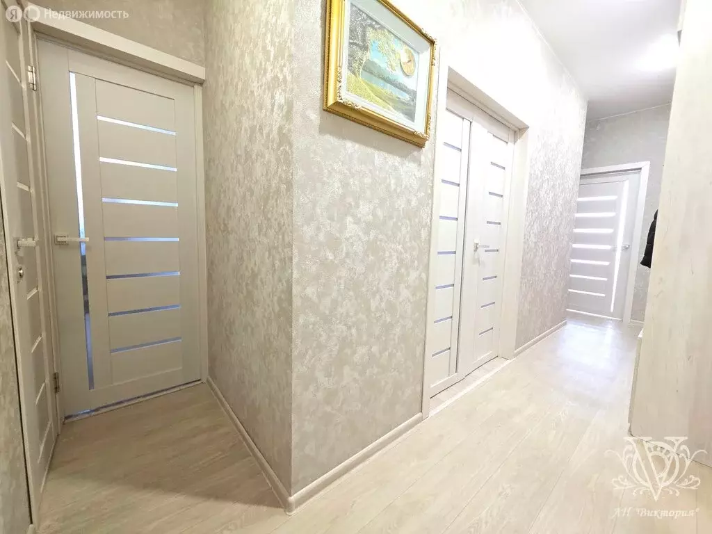 3-комнатная квартира: Ухта, Интернациональная улица, 60 (57.9 м) - Фото 1