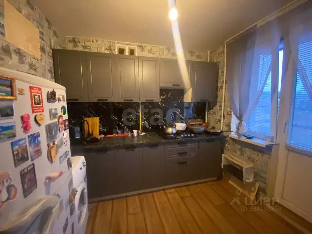 3-к кв. Крым, Симферополь ул. Обская (65.7 м) - Фото 1