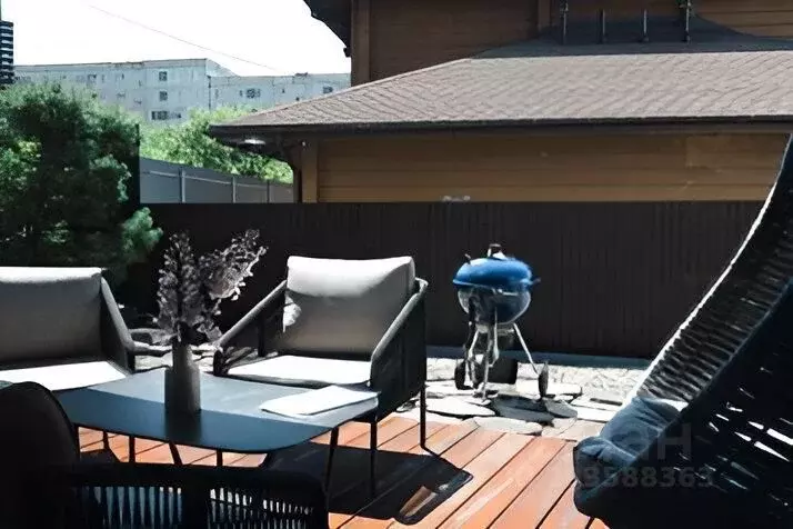 2-к кв. Приморский край, Владивосток ул. Толстого, 22/2 (57.0 м) - Фото 1