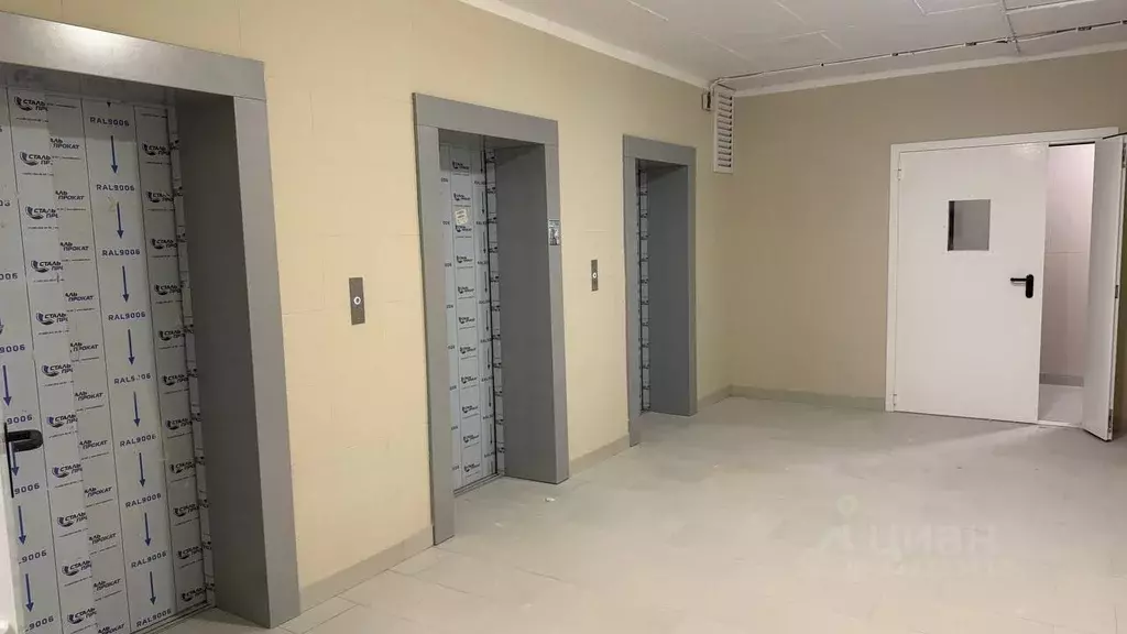 Студия Волгоградская область, Волгоград пос. Завода имени Петрова, ... - Фото 2