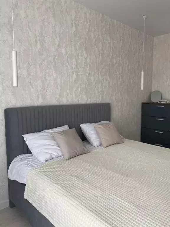 3-к кв. Татарстан, Казань ул. Братьев Батталовых, 20А (77.0 м) - Фото 0
