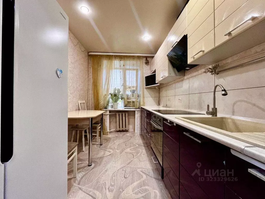 Квартира, 3 комнаты, 57.6 м - Фото 1