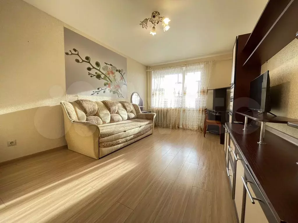 1-к. квартира, 40 м, 9/12 эт. - Фото 0