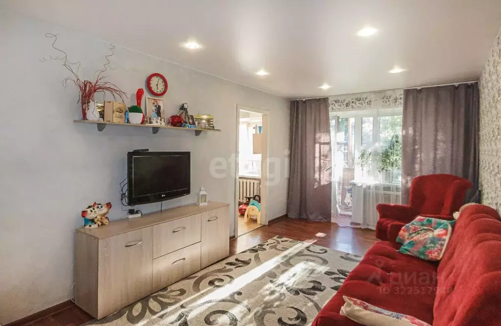 3-к кв. Вологодская область, Вологда ул. Водников, 2 (54.4 м) - Фото 1