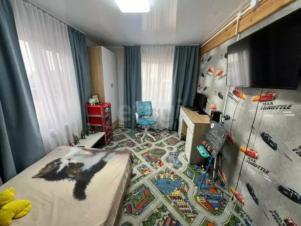 Дом в Саха (Якутия), Жатай городской округ, Жатай рп ул. Главинского, ... - Фото 1