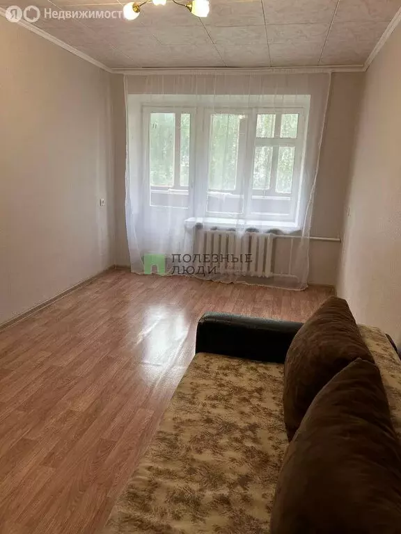 3-комнатная квартира: Ижевск, Тверская улица, 48 (60 м) - Фото 0