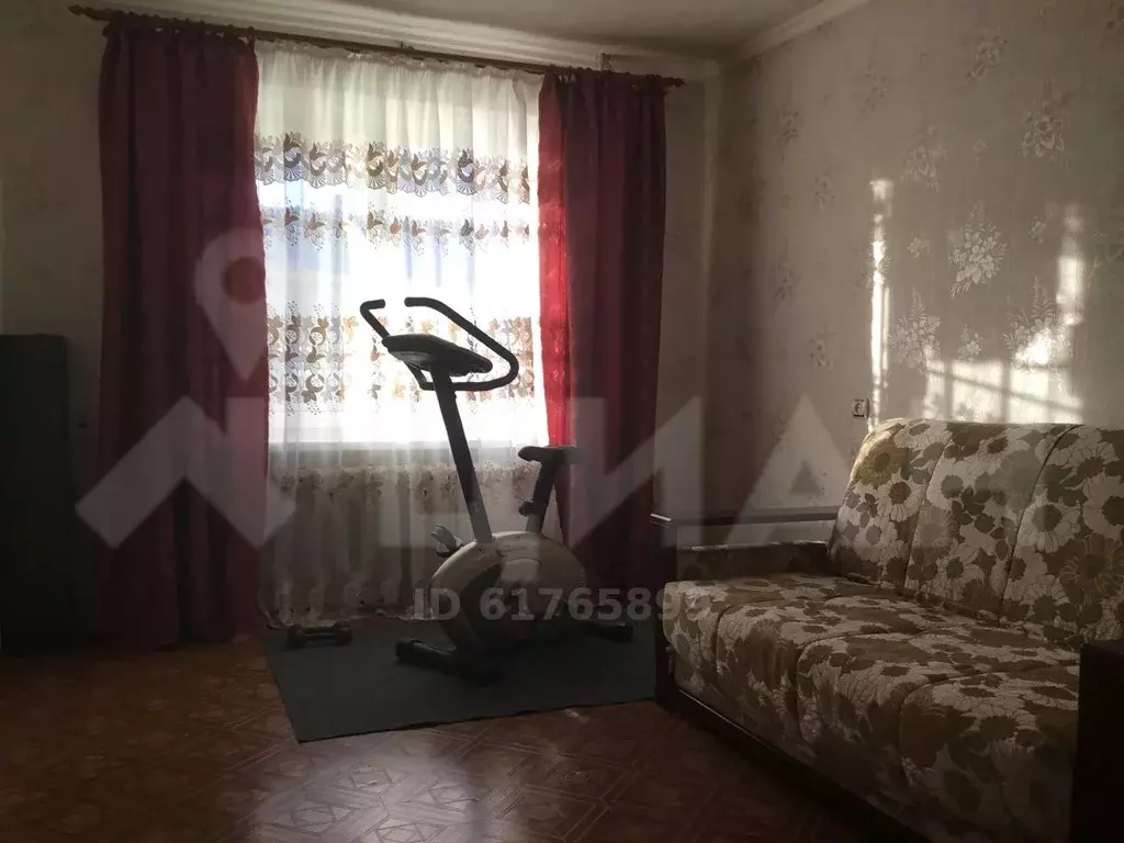 2-к кв. Новгородская область, Малая Вишера Школьная ул., 18 (51.0 м) - Фото 1