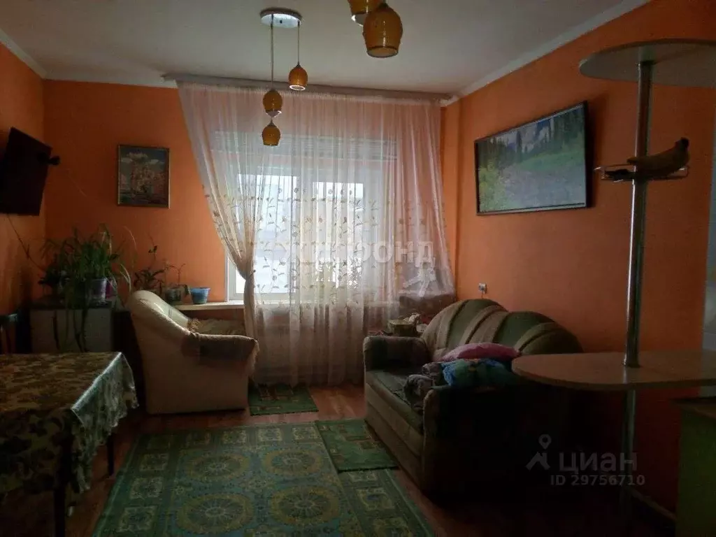 Дом в Хакасия, Абакан ул. Димитрова (88 м) - Фото 0