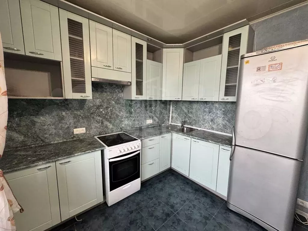 2-к. квартира, 67 м, 7/15 эт. - Фото 0