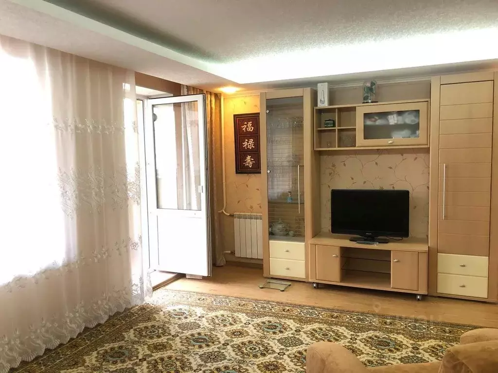 3-к кв. Белгородская область, Белгород ул. Губкина, 17б (80.4 м) - Фото 2