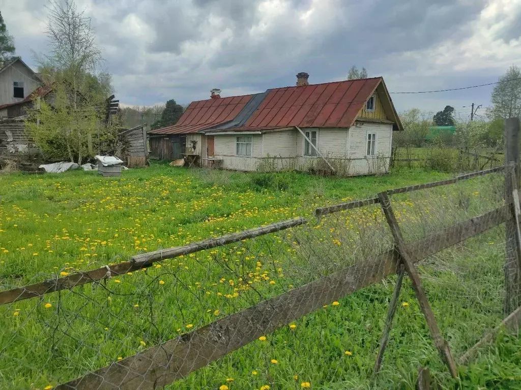 Дом в Ленинградская область, Гатчинский муниципальный округ, д. ... - Фото 1