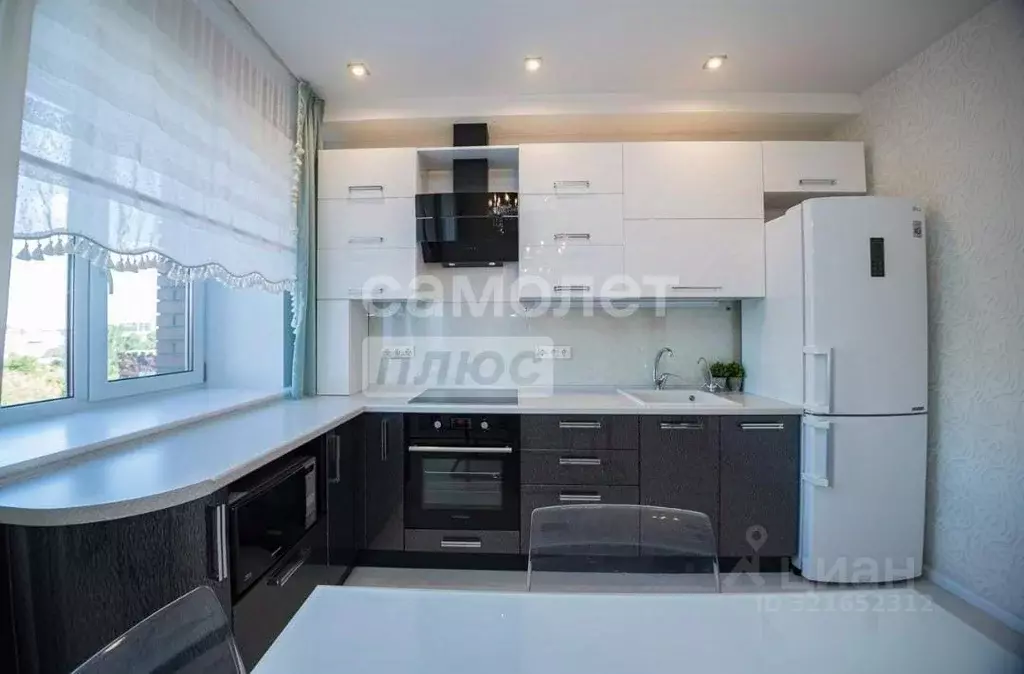 3-к кв. Томская область, Томск ул. Карла Ильмера, 10/3 (66.3 м) - Фото 1