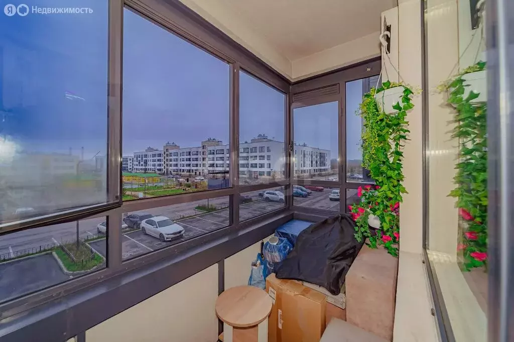 3-комнатная квартира: Санкт-Петербург, улица Владимира Пчелинцева, 6к2 ... - Фото 1