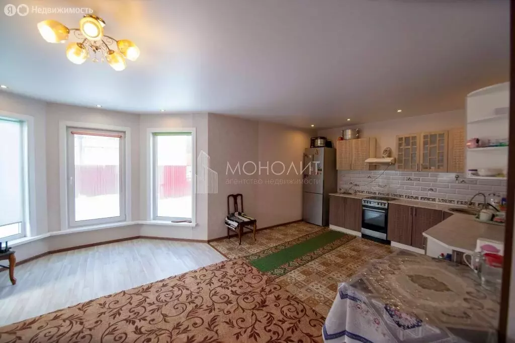 Дом в Сахалинская область, Южно-Сахалинск (134.9 м) - Фото 1