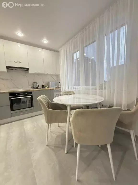 3-комнатная квартира: Уфа, Яркий бульвар, 13 (43 м) - Фото 2