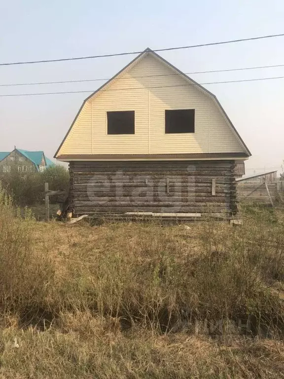 Дом в Тюменская область, с. Ярково ул. Большая (100 м) - Фото 0