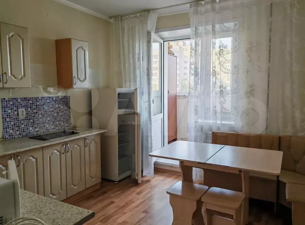 1-к. квартира, 41,1 м, 3/17 эт. - Фото 0