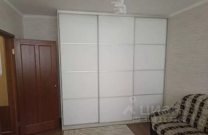 2-к кв. Крым, Симферополь просп. Победы, 82 (47.5 м) - Фото 2