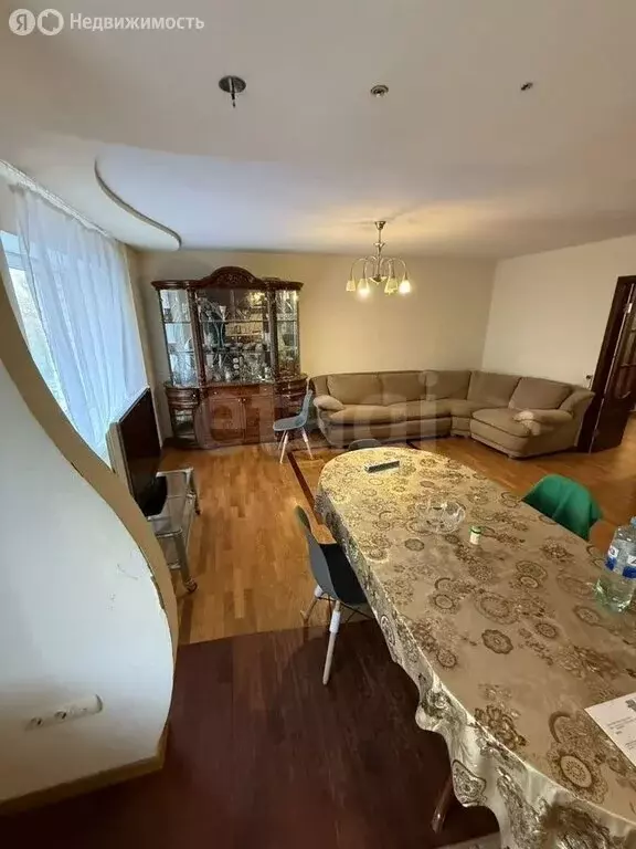 4-комнатная квартира: Нижний Новгород, Казанское шоссе, 4к3 (104 м) - Фото 1