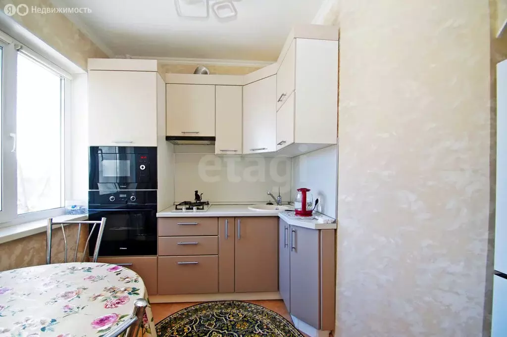 2-комнатная квартира: Омск, микрорайон Порт-Артур, Таллинская улица, ... - Фото 2