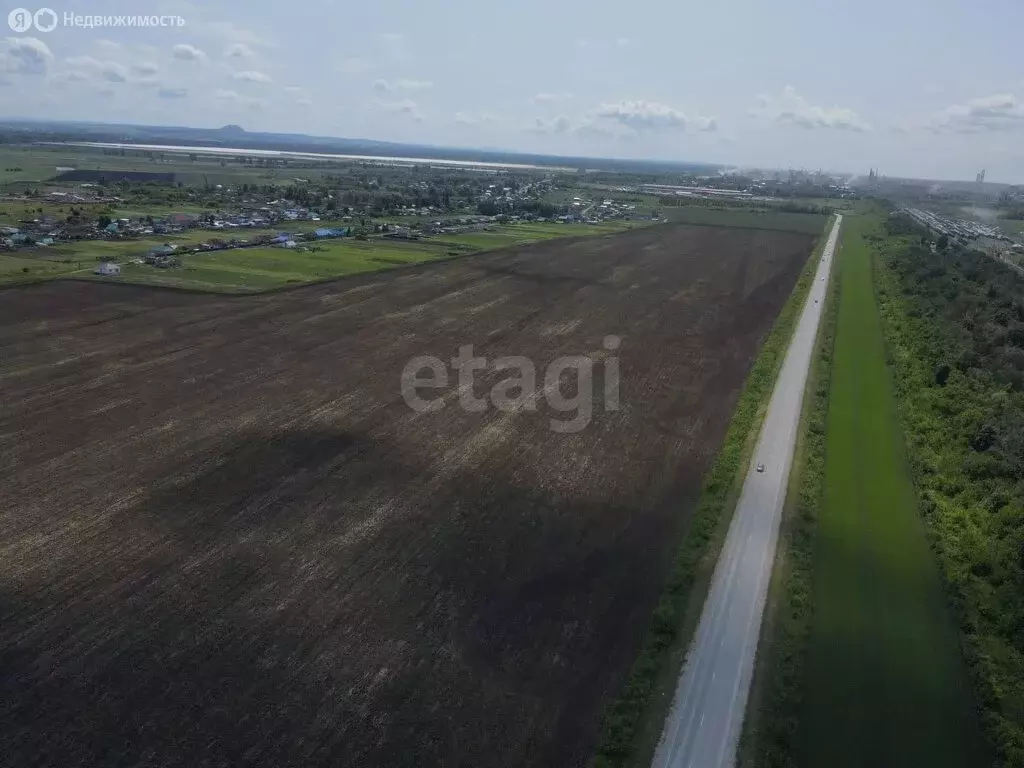 Участок в Стерлитамакский район, Красноярский сельсовет, село ... - Фото 1
