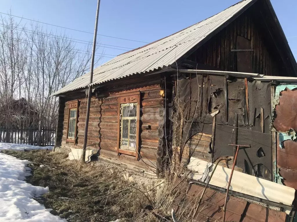 Дом в Тюменская область, Исетский район, пос. Ишимский ул. Мира (36 м) - Фото 0