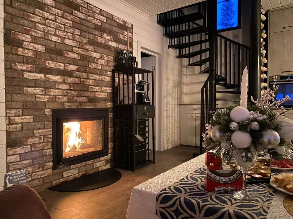 Дом в Ленинградская область, Выборгский район, Приморское городское ... - Фото 1