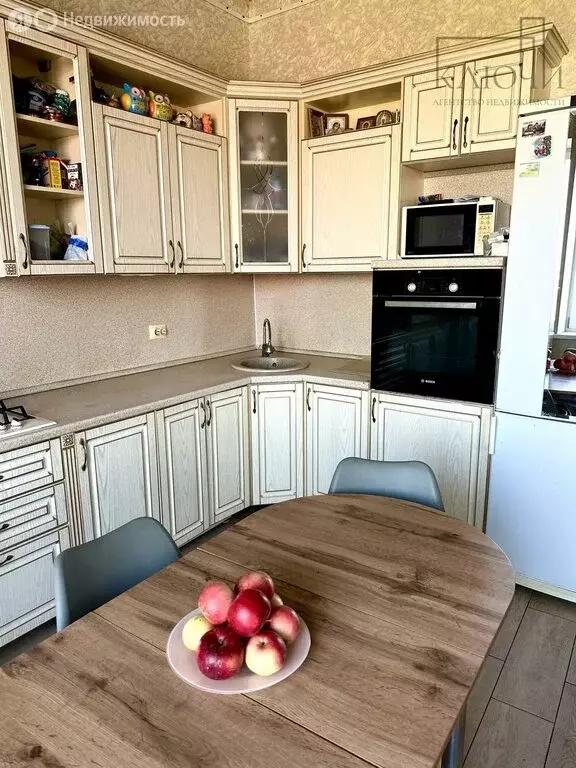 4-комнатная квартира: Магнитогорск, Сочинская улица, 3 (103.3 м) - Фото 1
