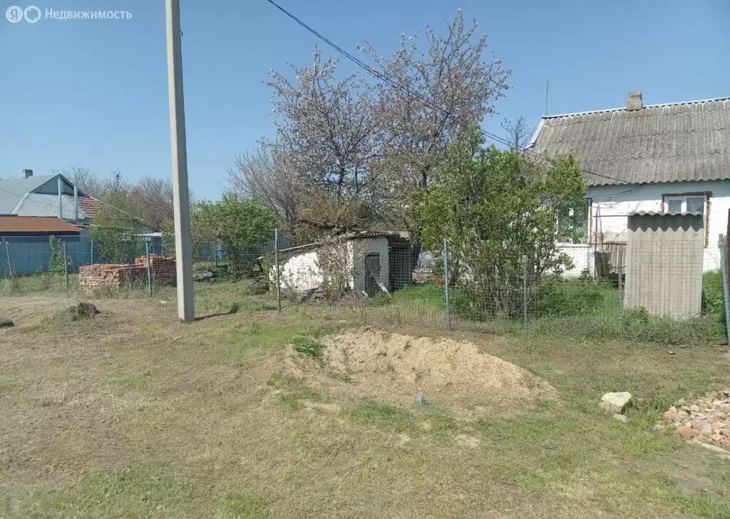 Дом в посёлок Октябрьский, Свободная улица (27 м) - Фото 1