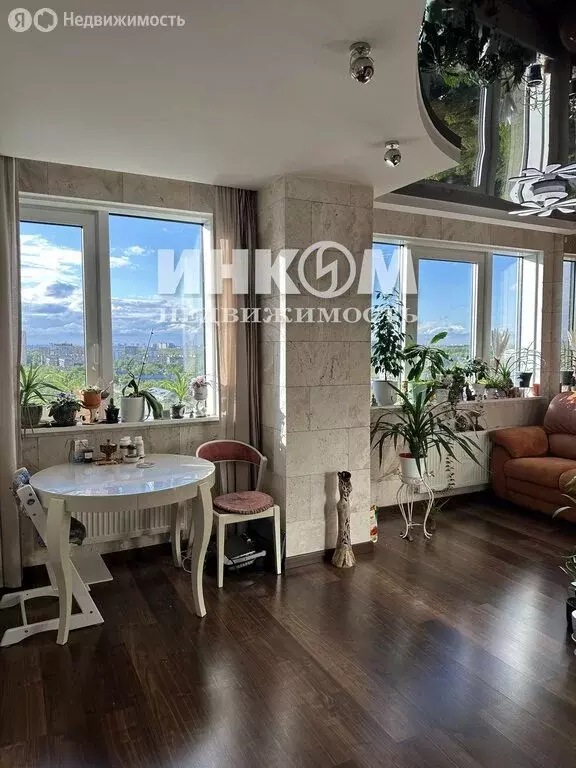 2-комнатная квартира: Москва, бульвар Маршала Рокоссовского, 6к1 (68.4 ... - Фото 2