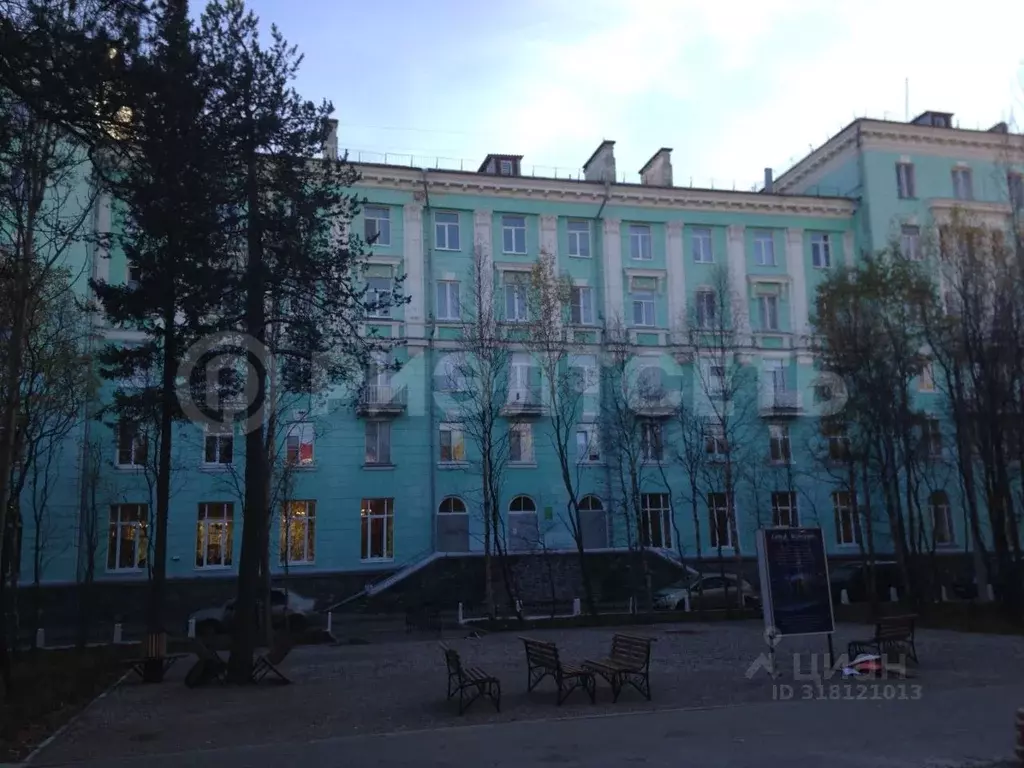 3-к кв. Мурманская область, Мончегорск просп. Металлургов (71.8 м) - Фото 1