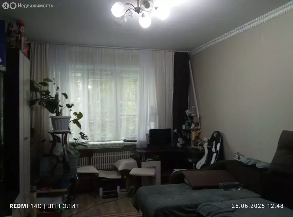 3-комнатная квартира: Старый Оскол, микрорайон Королёва, 4 (64 м) - Фото 1