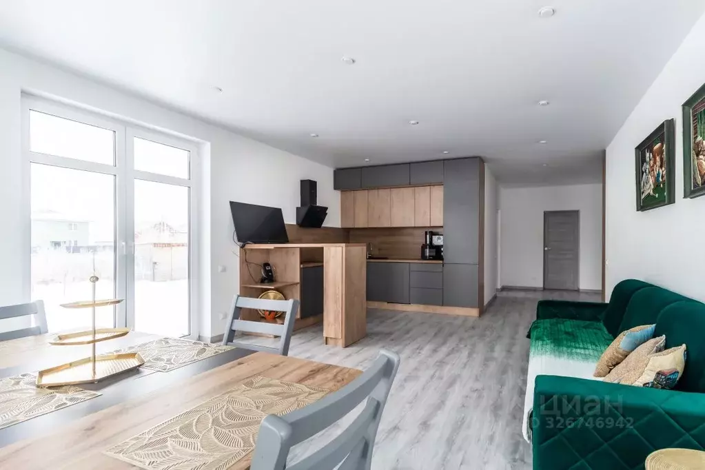 Дом в Калининградская область, Гурьевский муниципальный округ, пос. ... - Фото 2